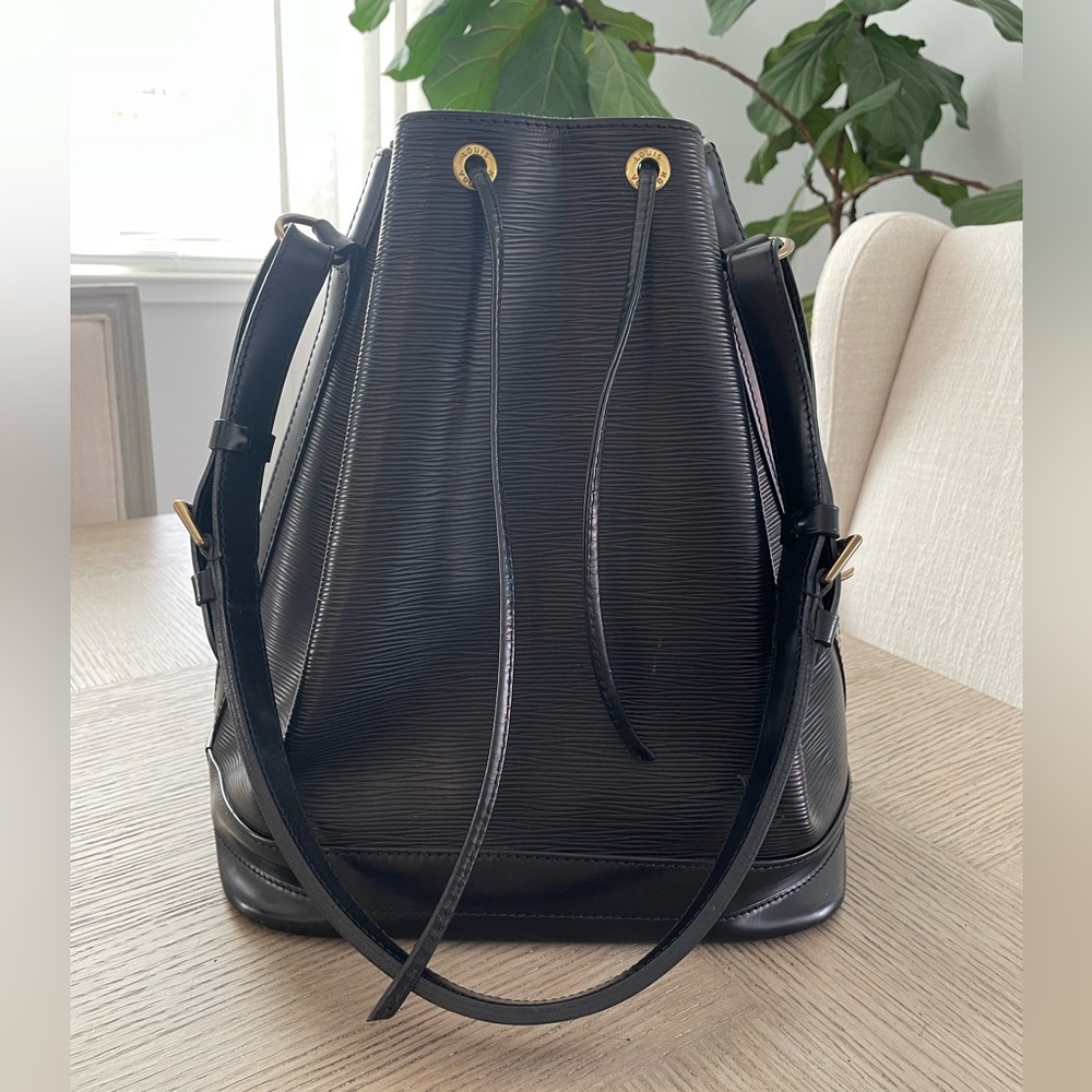 Louis Vuitton Epi Leather Noe GM